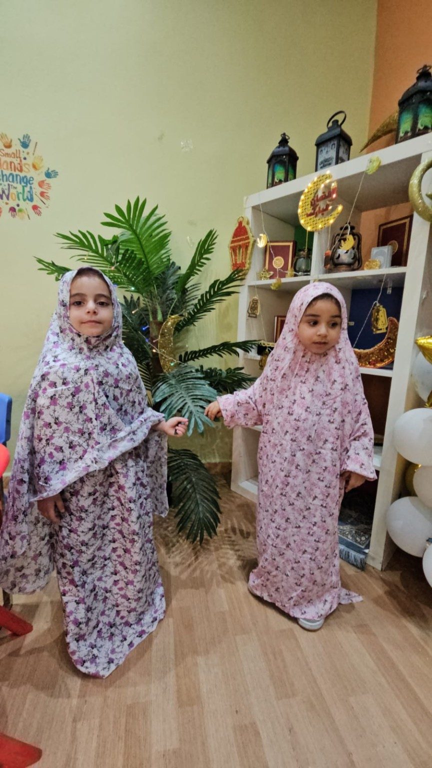 القيم والهوية في بيئة الطفل